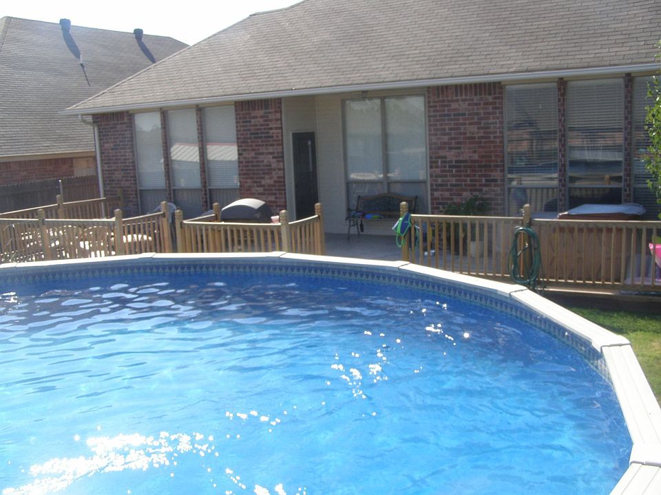 1st image of 808 Elm Creek Dr