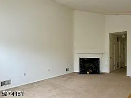 Building Photo - 63 Gregory Ln