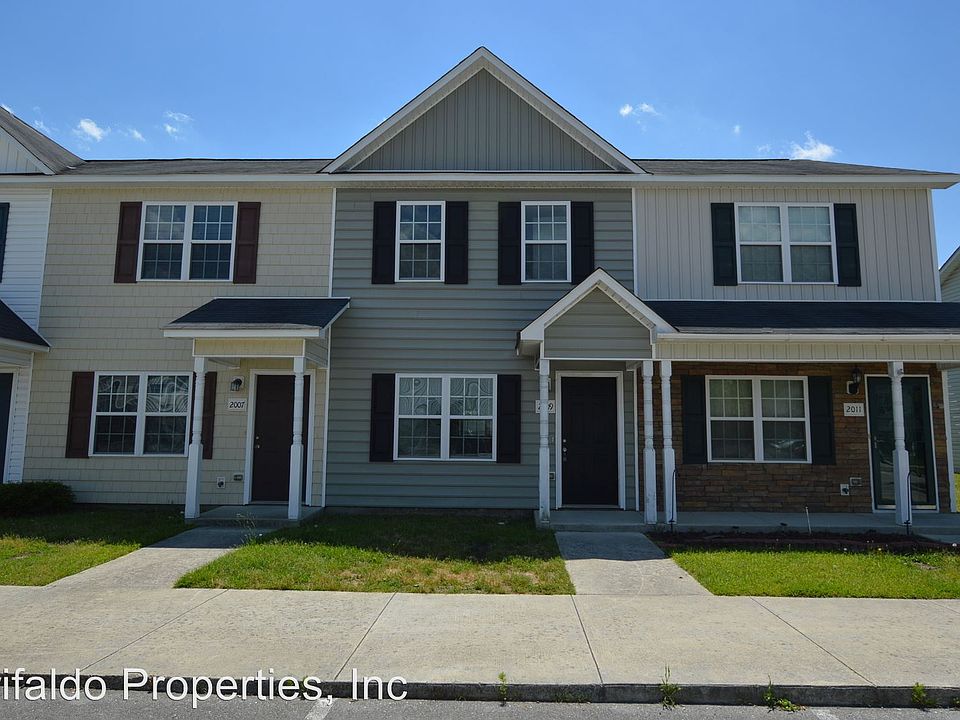 1st image of 2009 Grandeur Ave