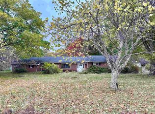 783 Hinton Rd, White Oak, WV 25989