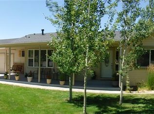 1055 Log Cabin Rd, Gardnerville, NV 89410