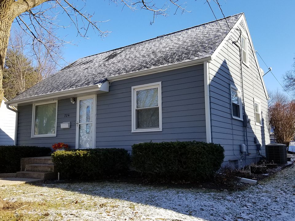 1st image of 724 Jordan Pl