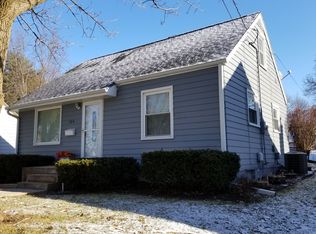 724 Jordan Pl, Rockford, IL 61108