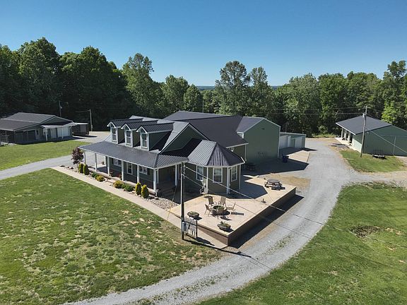 4th image of 825 Bramlett Rd
