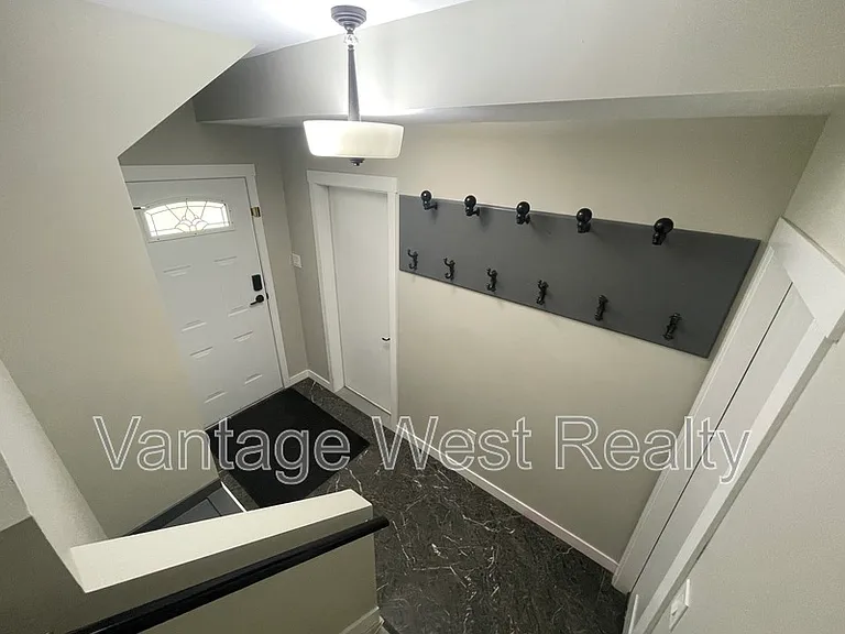 3906 Dryden Rd — Photo 8