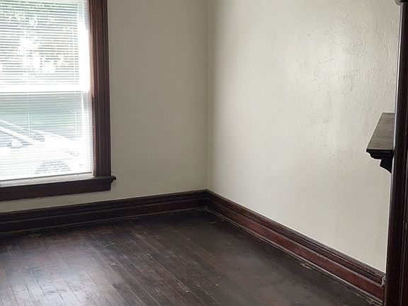 4th image of 123 Park Dr