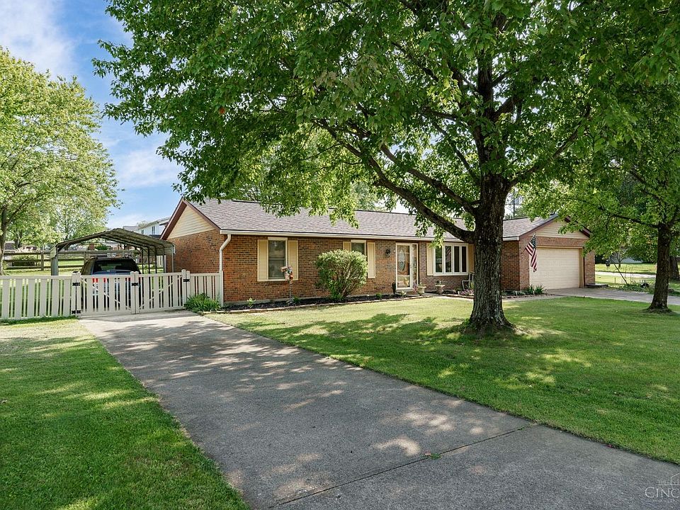 2nd image of 4035 Crest Manor Dr