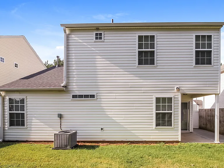 143 Oak Grove Pl — Photo 17