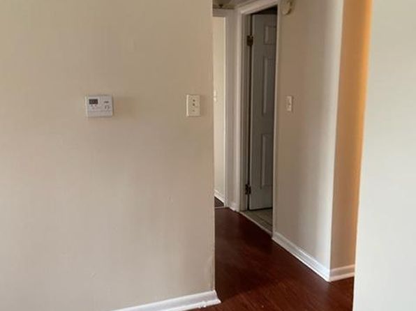 5611 The Alameda APT B