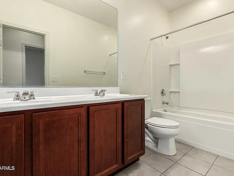 11018 E Thatcher Ave — Photo 18