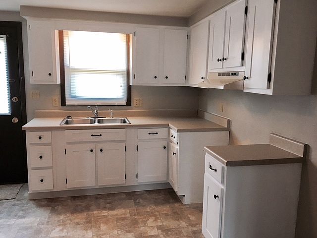 1st image of 212 N Main St APT 2B