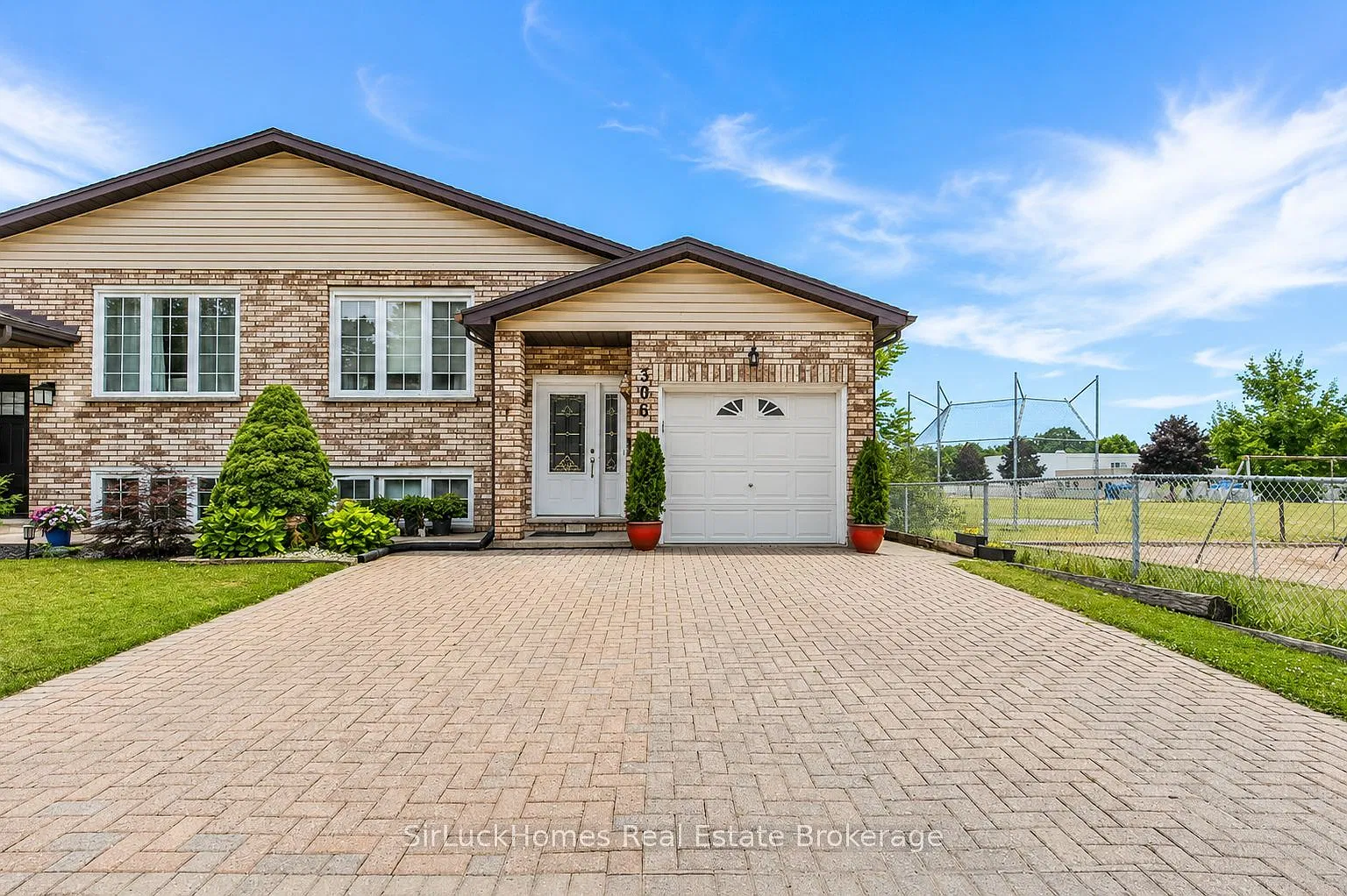 1 bed, $1,600 — Photo 1