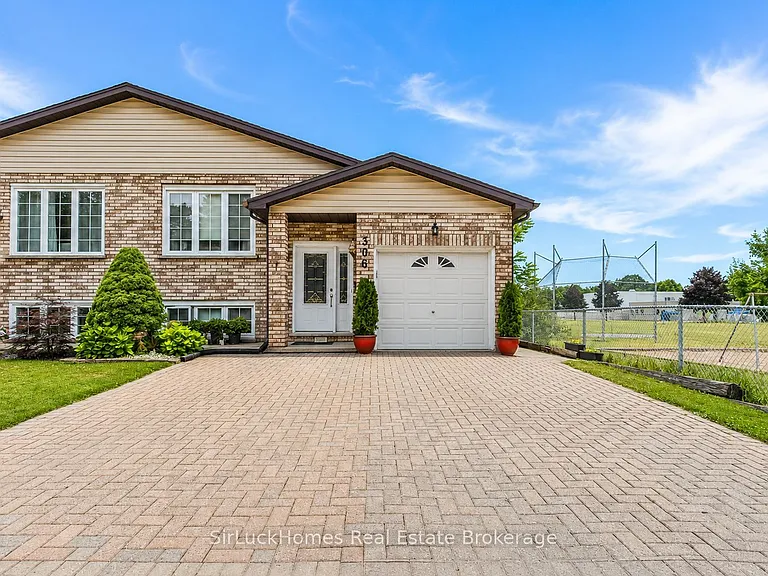 306 McKellar St — Photo 1
