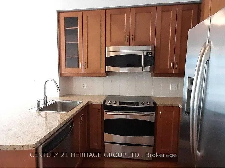 1910 Lake Shore Blvd W #702 — Photo 13