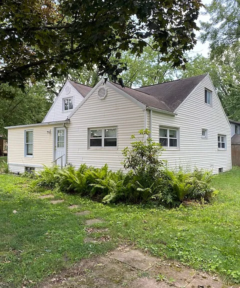 2164 Penguin Ave #1 — Photo 1