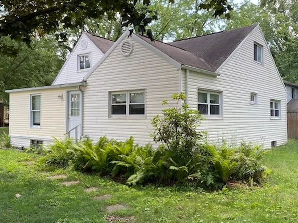 2164 Penguin Ave #1, Akron, OH 44319
