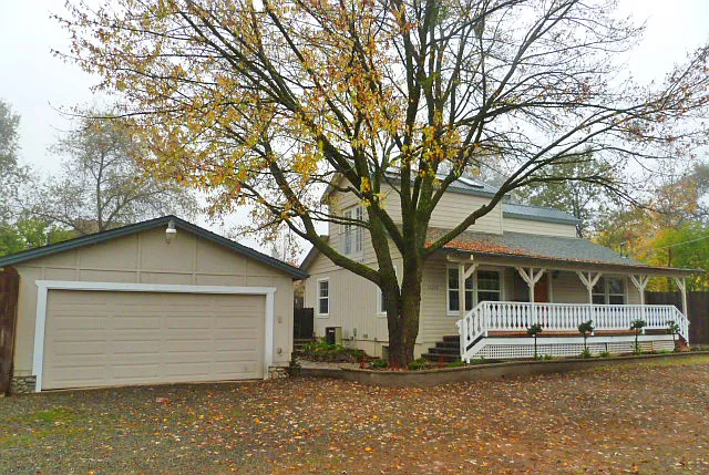 12232 Luther Rd photo 1