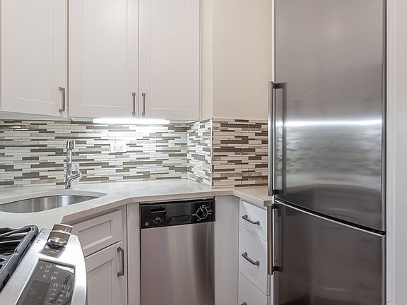 5th image of 55 W 14th St APT 10G