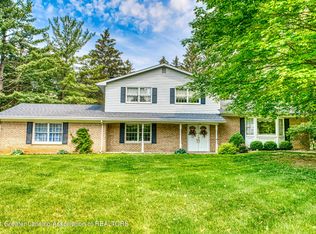 2972 Briarcliff St, East Lansing, MI 48823