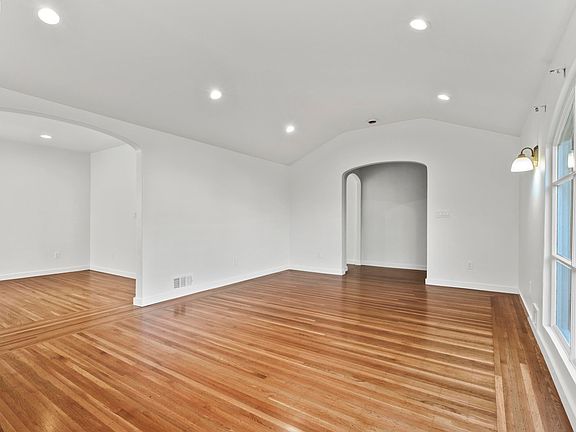 4th image of 510 Pomona Ave