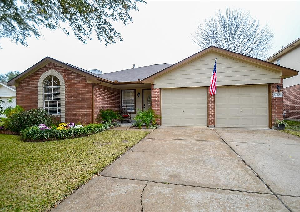 2nd image of 3110 Astor Ct