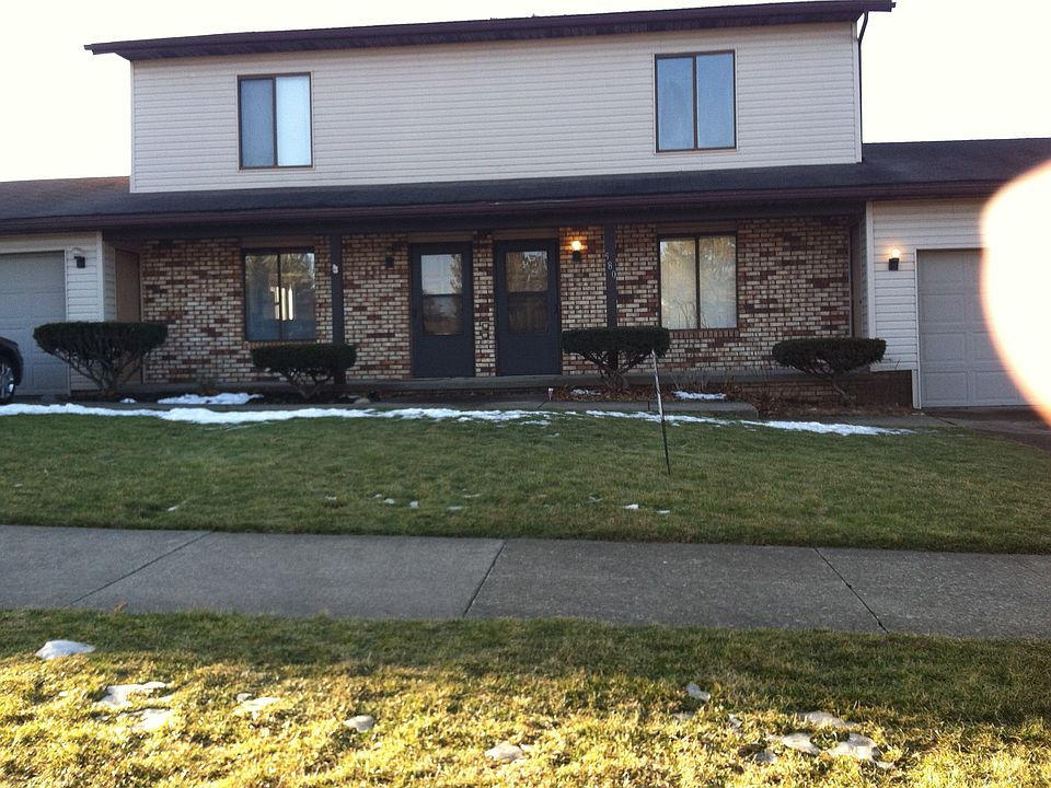 1st image of 580 & 582 Austin Dr