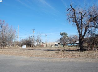 628 S Washington St, Condon, OR 97823