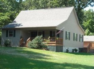 10177 Upas Rd, Plymouth, IN 46563