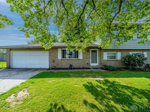 13035 Junefield Dr, Saint Paris, OH 43072
