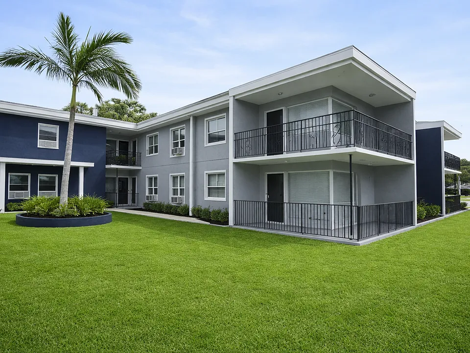 The Astoria - Sabal