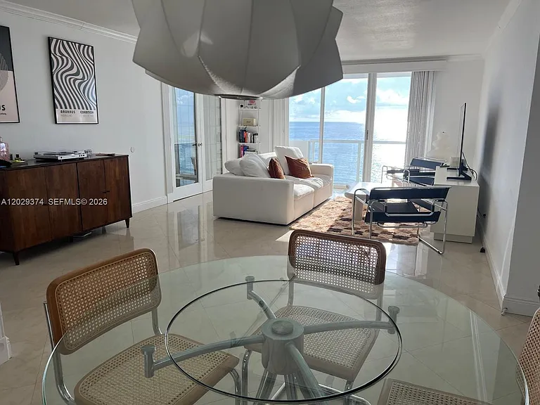 9195 Collins Ave #1001 — Photo 5