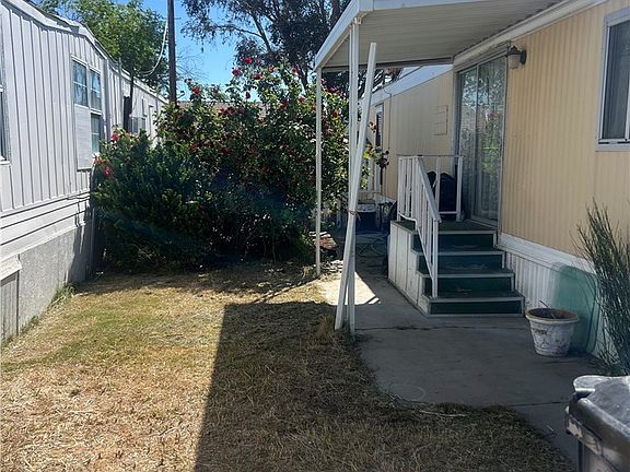 2nd image of 1717 E Avenue I Space 31
