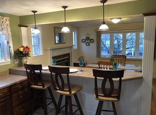 61 Warren Ave, Rockland, MA 02370