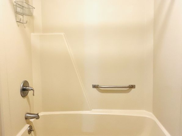 23 Pearl St #5