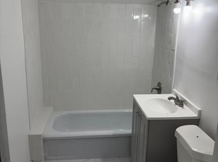 70 Ivanhoe Rd, Buffalo, NY 14215