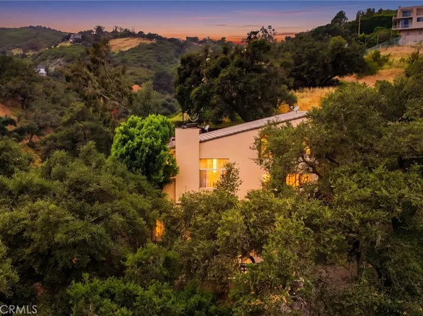 4077 Escondido Dr, Malibu, CA 90265