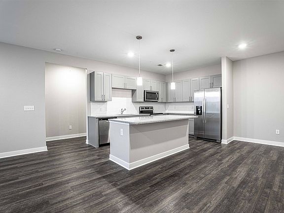4th image of 7505 Founders Way #1125-302