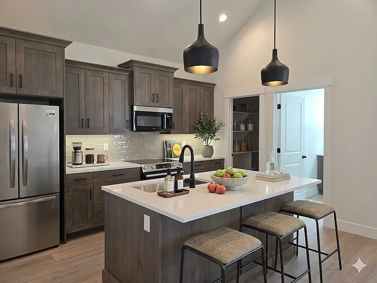 290 E Mayfield Springs Blvd — Photo 7