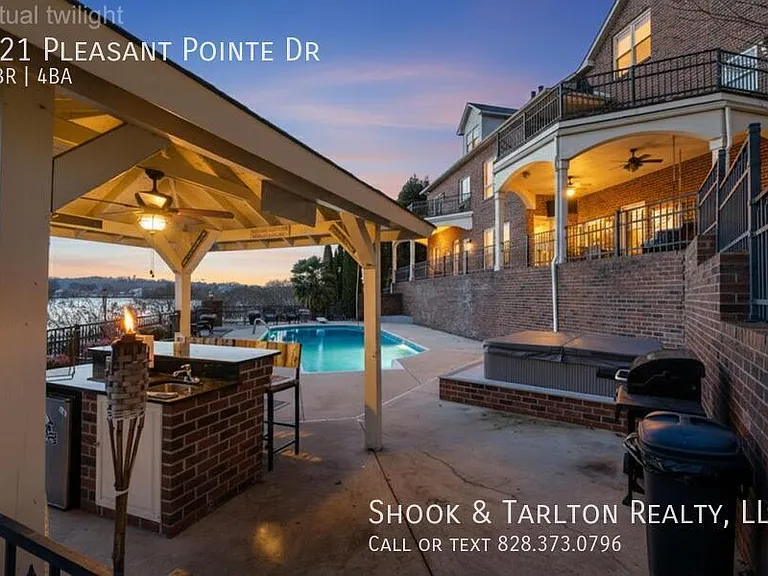 121 Pleasant Pointe Dr — Photo 3