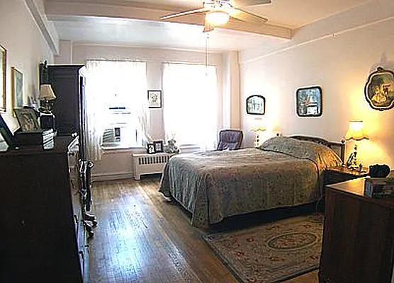 Sold by Ann Ferguson, LLC | media 20