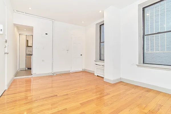 Rented by Living New York | media 17