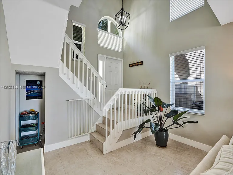 700 NW 158th Ln — Photo 5