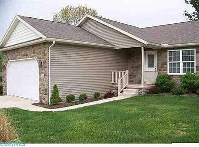 1st image of 510 Hickory Ln