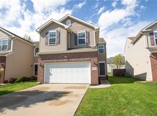 927 Tradewinds Cv, Painesville, OH 44077