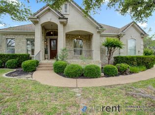 31 Lost Meadow Trl, The Hills, TX 78738
