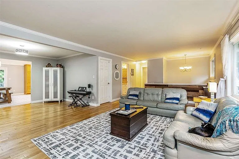 16362 14a Ave #1A