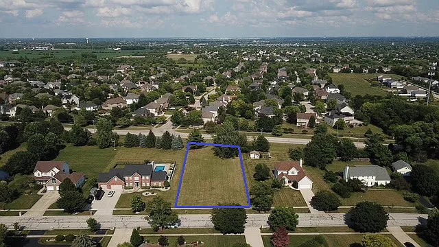 12921 Shelly Ln photo 1