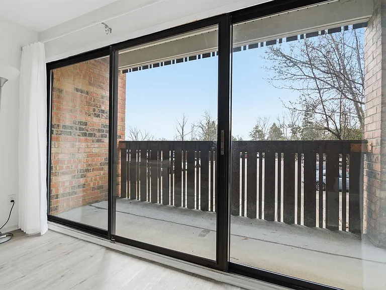 1235 S Maple Rd #201 — Photo 10