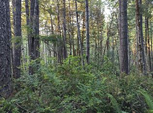 3000 Low Divide Rd, Crescent City, CA 95531