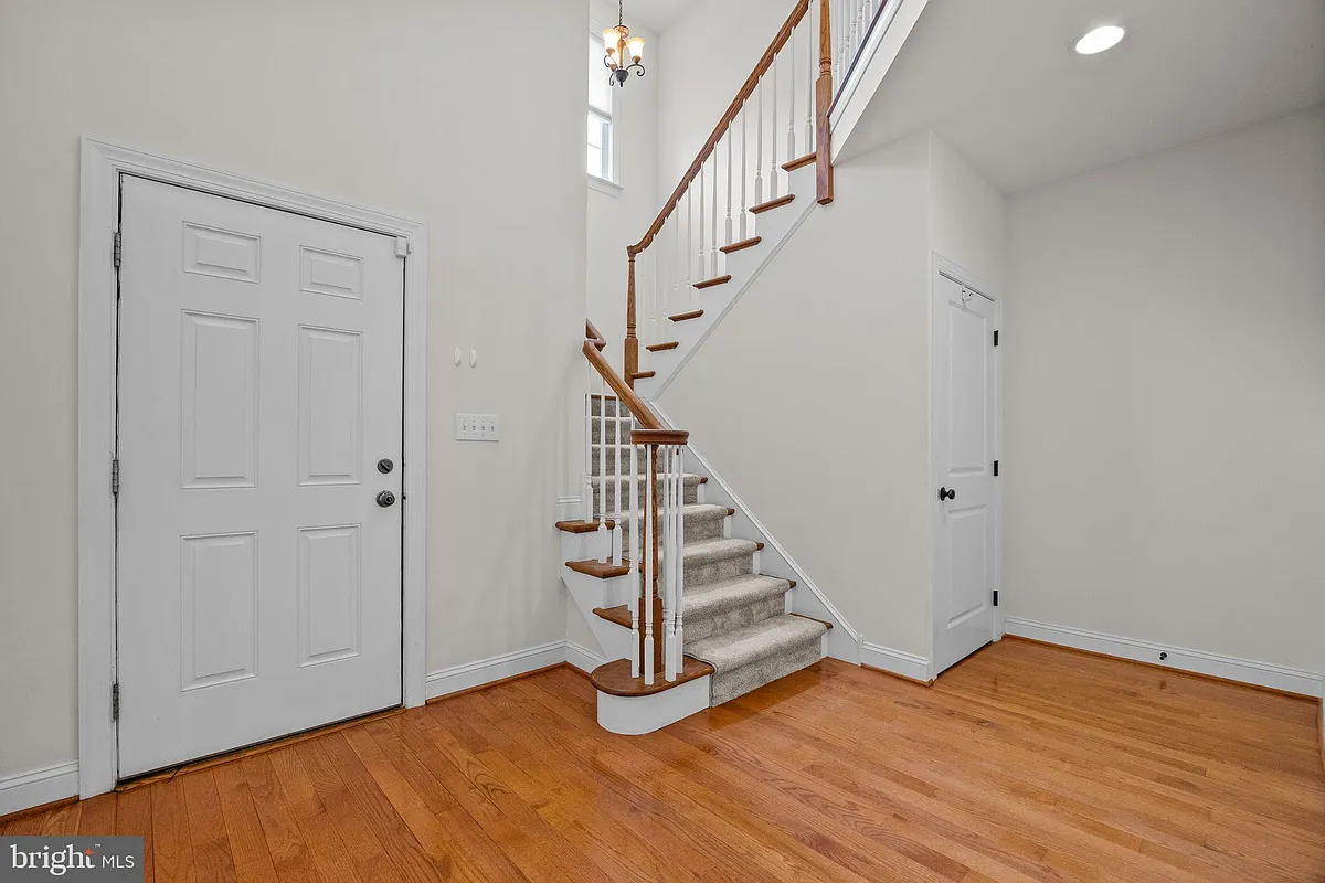 Building Photo - 4223 Ferguson Dr